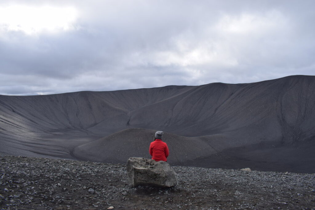 Cráter increíble en Islandia